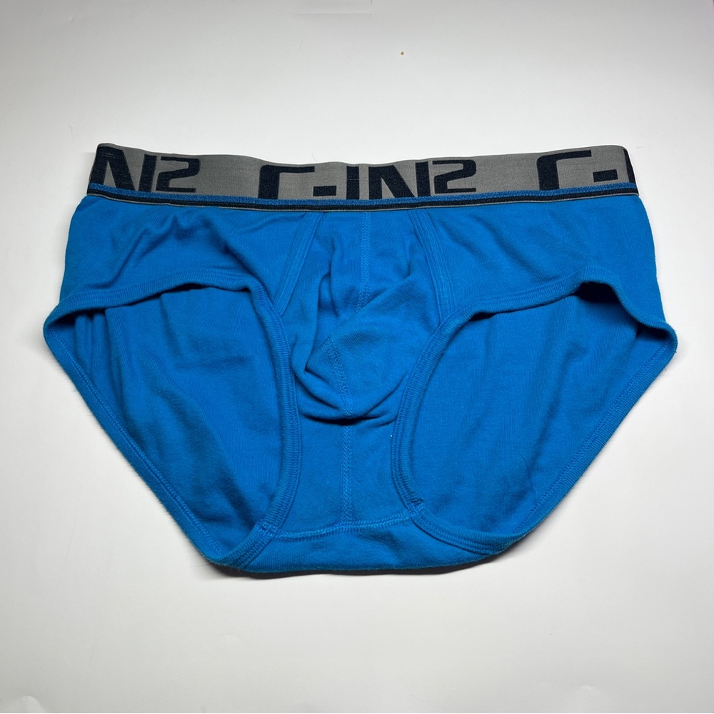 Comfort Fit Men’s Briefs in Bright Blue with Gray Waistband C-in2